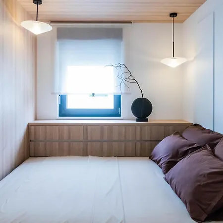 Sh Luxury Apartment