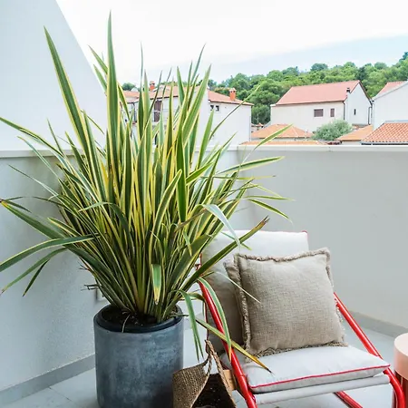 Sh Luxury * Šibenik