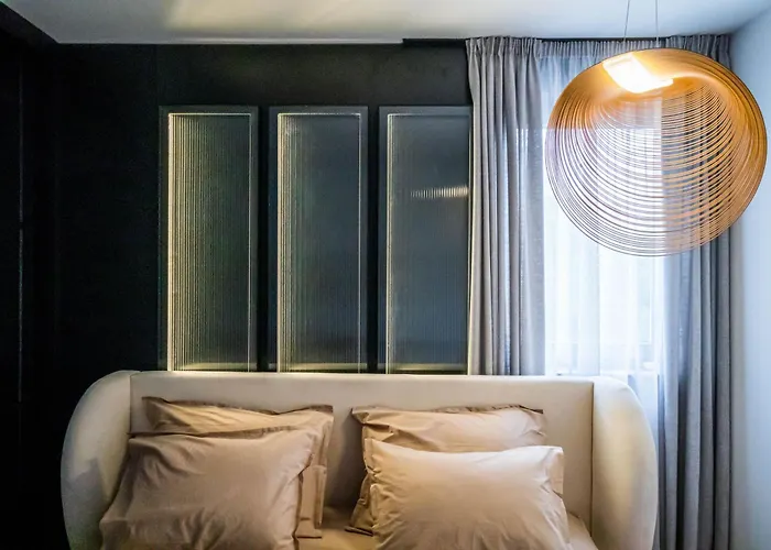 Sh Luxury * 希贝尼克