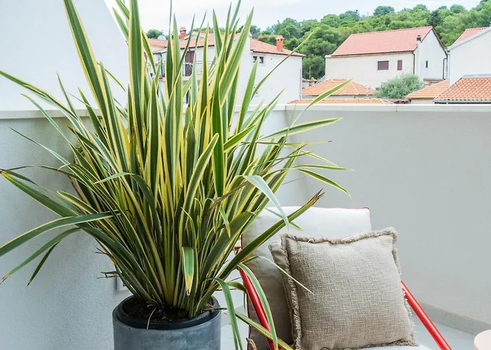 Sh Luxury * Šibenik