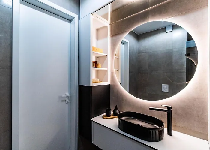 Sh Luxury 希贝尼克